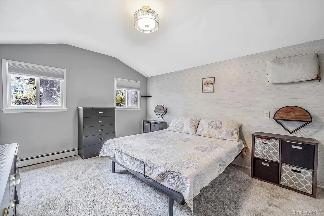 Photo of 2275 Hynes Place