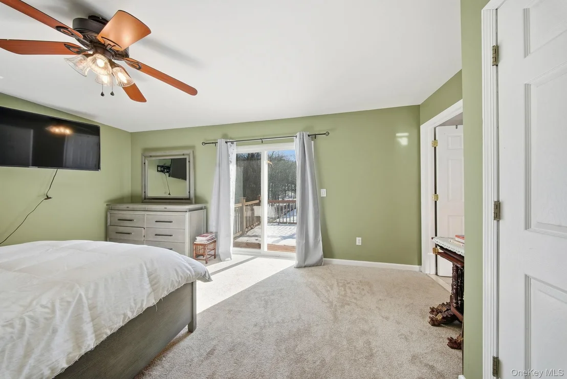 Photo of 100 Maybrook Road