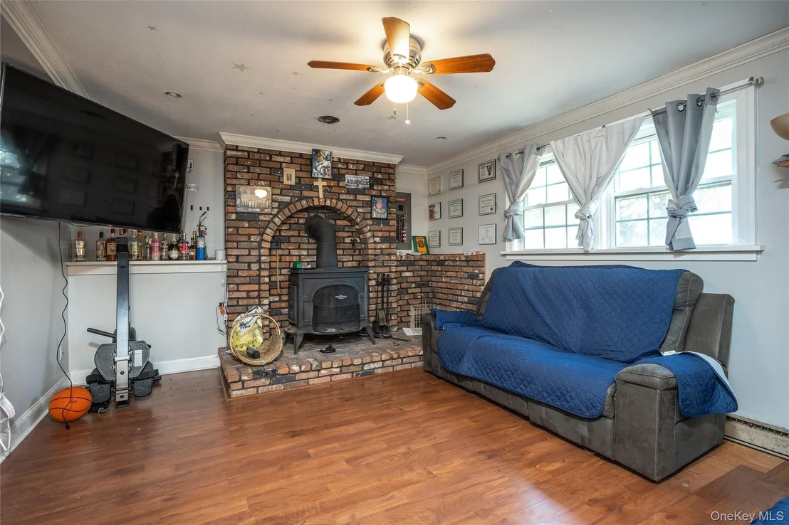 Photo of 76 Derick Drive
