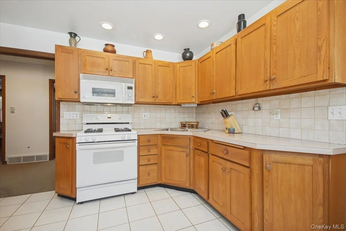 Photo of 82 Sleight Plass Road
