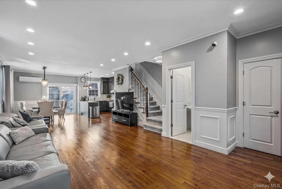 Photo of 14940 15th Drive