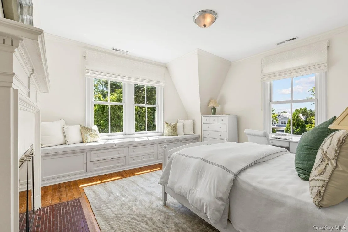 Photo of 731 Forest Avenue
