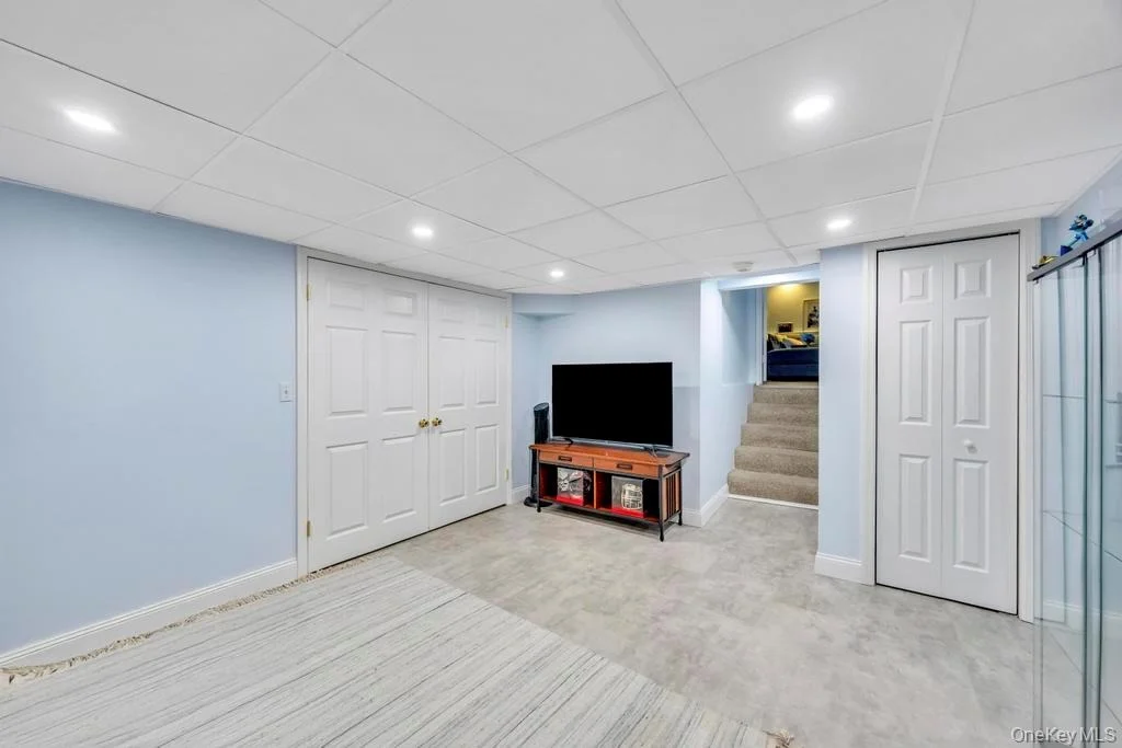 Photo of 24 Glenwood Road