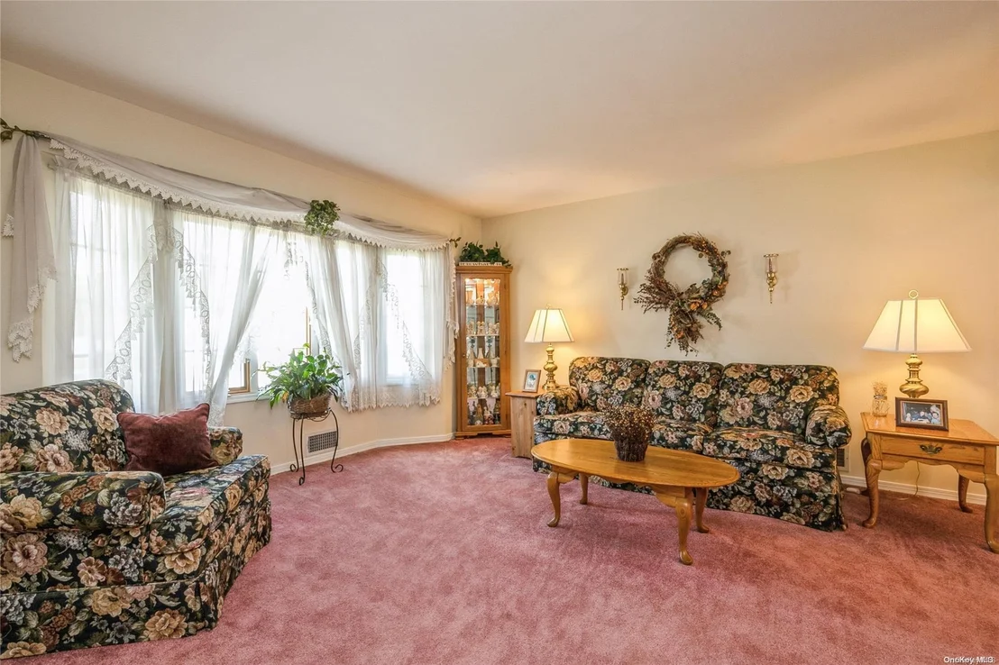 Photo of 5 Bergen Drive