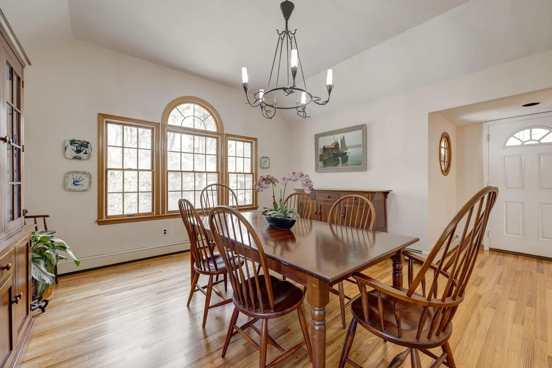 Photo of 27 Coot Road