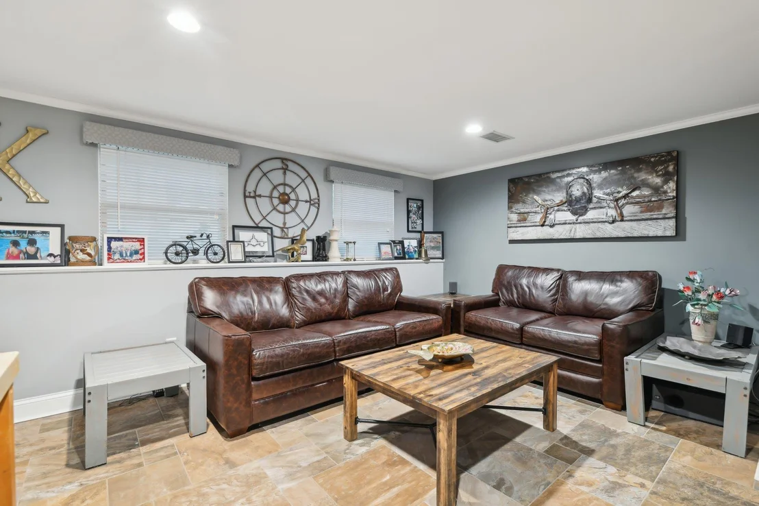 Photo of 98 Beach Road