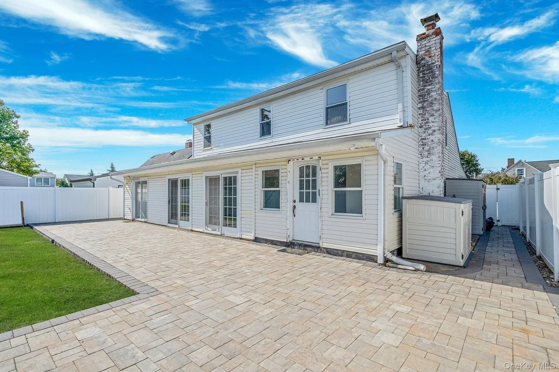 Photo of 37 Chickadee Lane