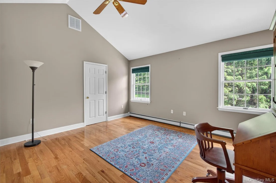 Photo of 8 Twin Spring Lane