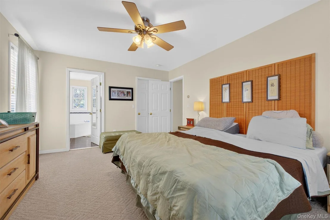 Photo of 192 Robinson Lane