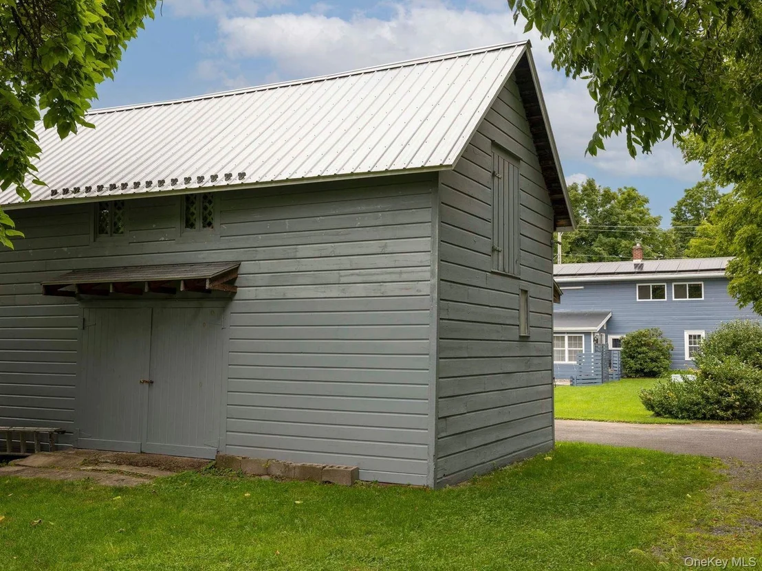 Photo of 34 Tillson Road