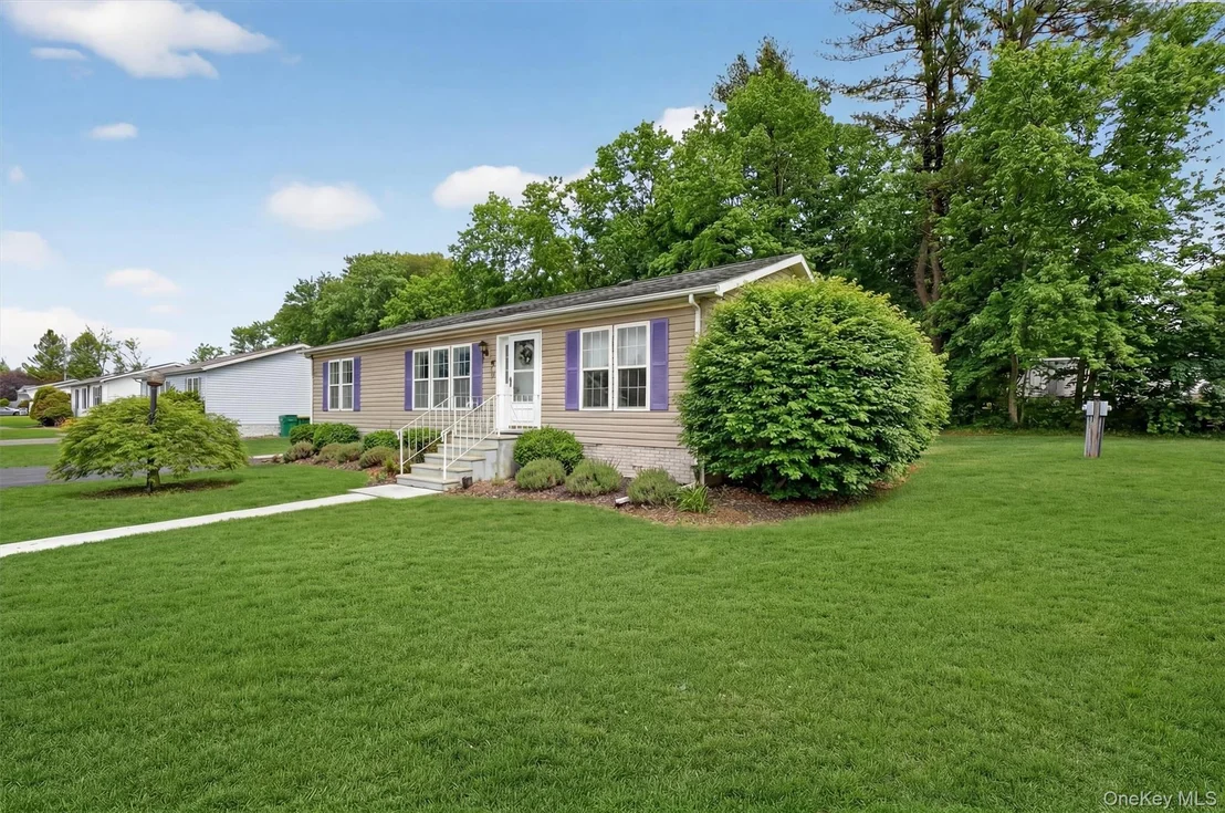 Photo of 32 2nd Drive