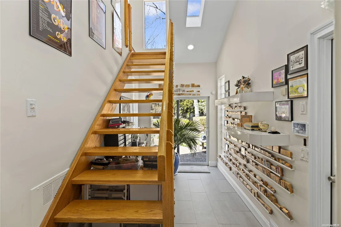 Photo of 23 Buttonwood Drive