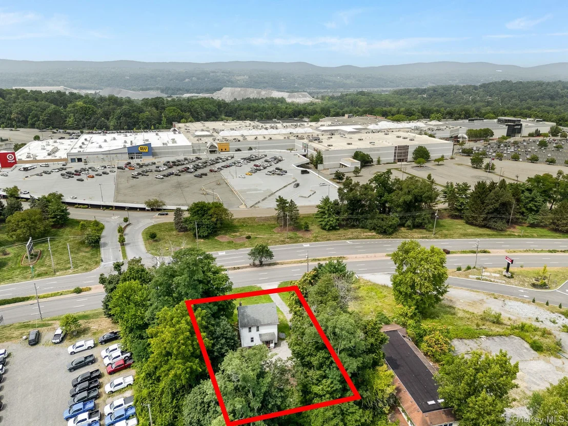 Photo of 1978 South Road