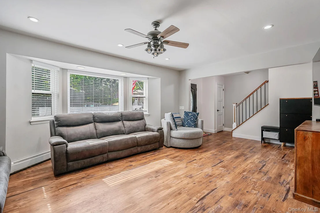 Photo of 53 Abbott Avenue