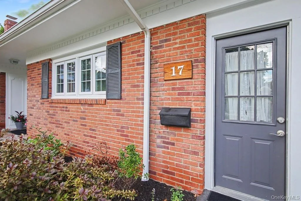 Photo of 17 Talbot Avenue