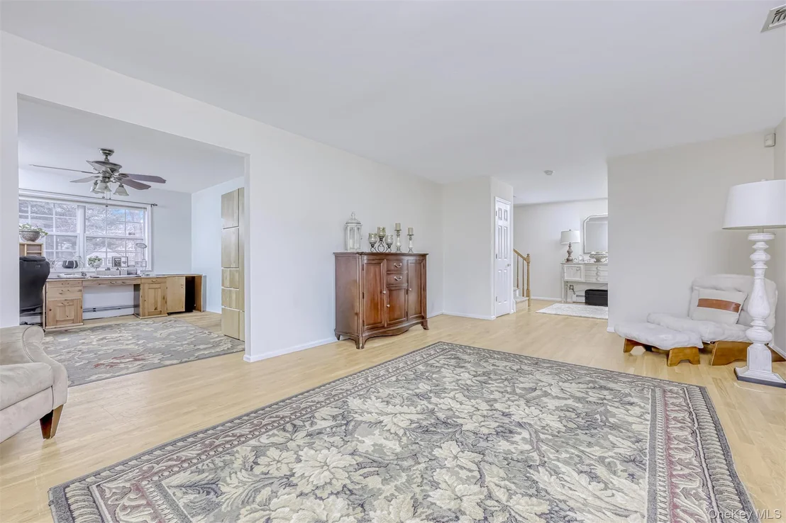 Photo of 18 Mountainview Avenue