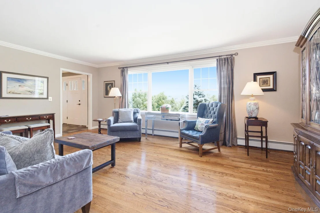 Photo of 32 Bedell Road