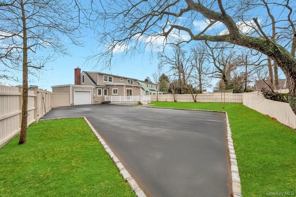 Photo of 92 Sunset Road