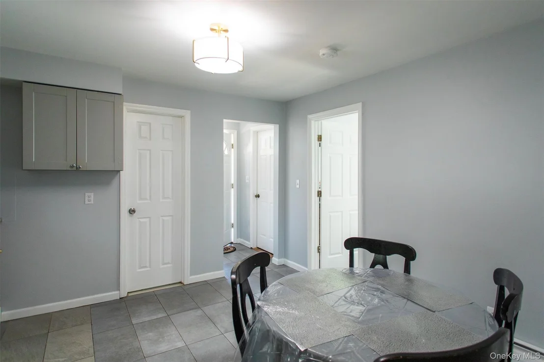 Photo of 8 Brightside Avenue