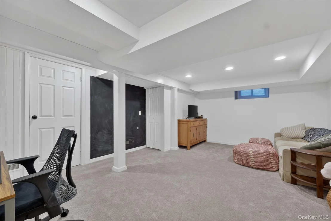 Photo of 114 Chestnut Drive