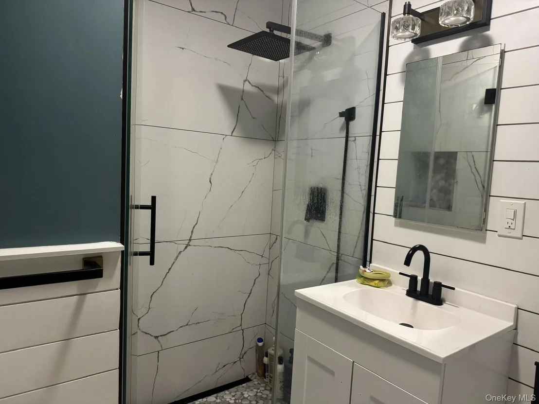 Photo of 172 N Ocean Avenue