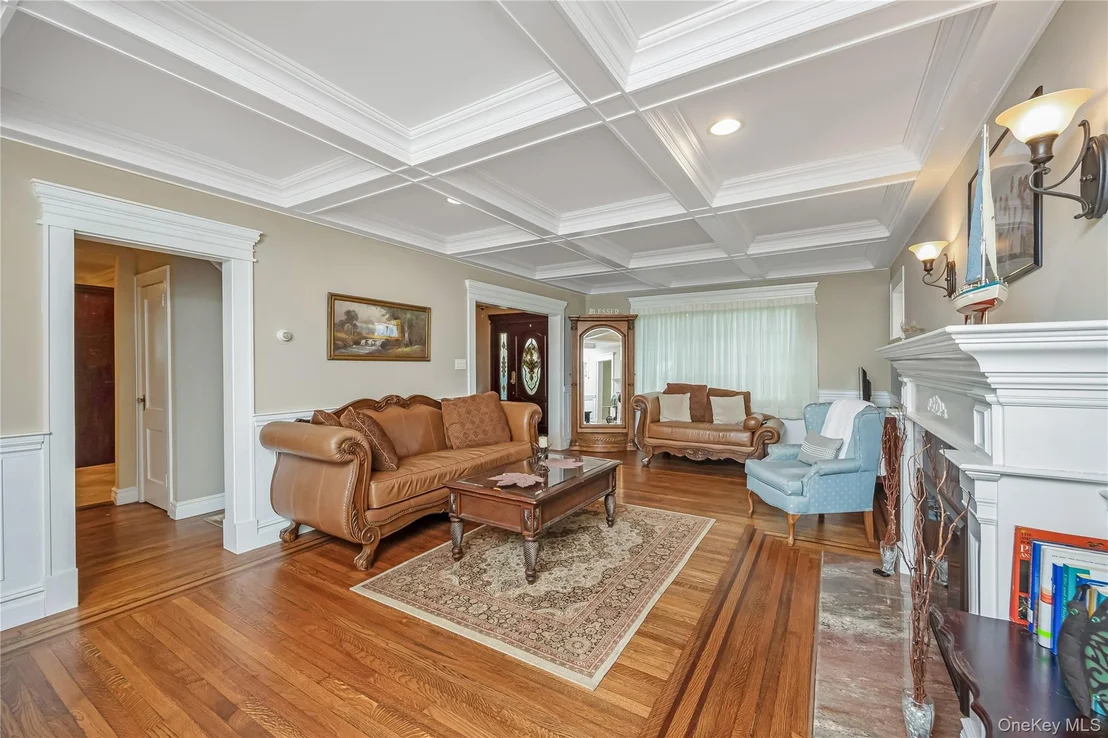 Photo of 104 Grohmans Lane