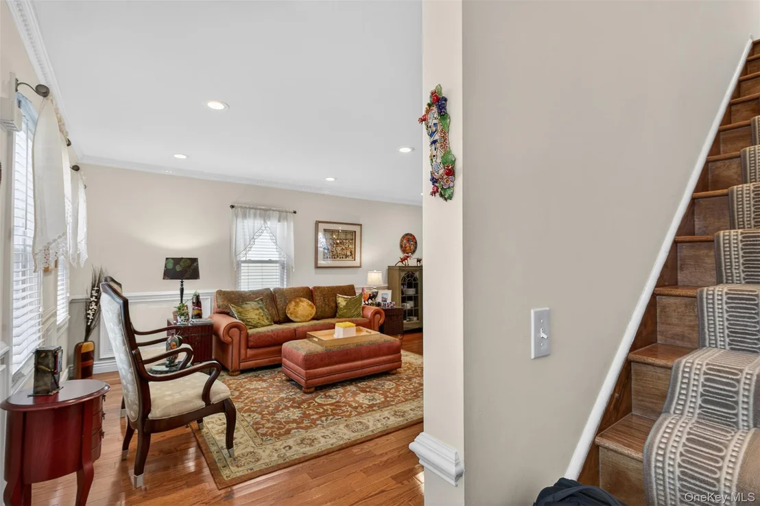 Photo of 35 Kent Street