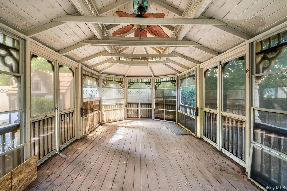 Photo of 14 Windsor Drive