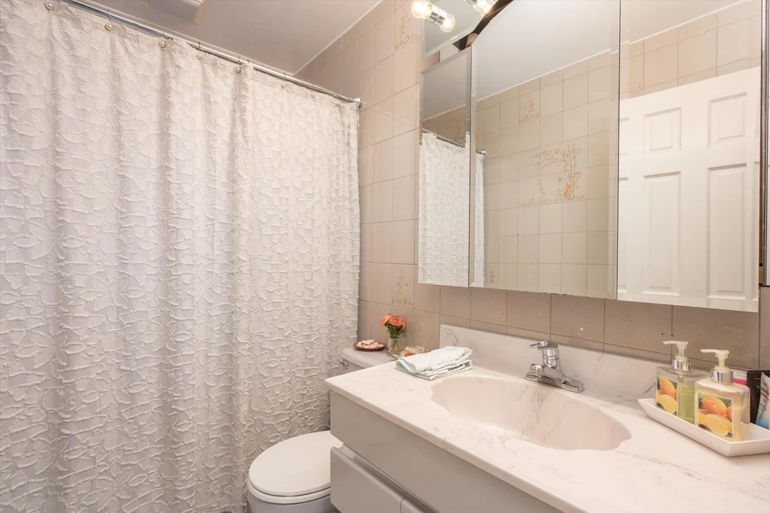 Photo of 7 Crocus Drive