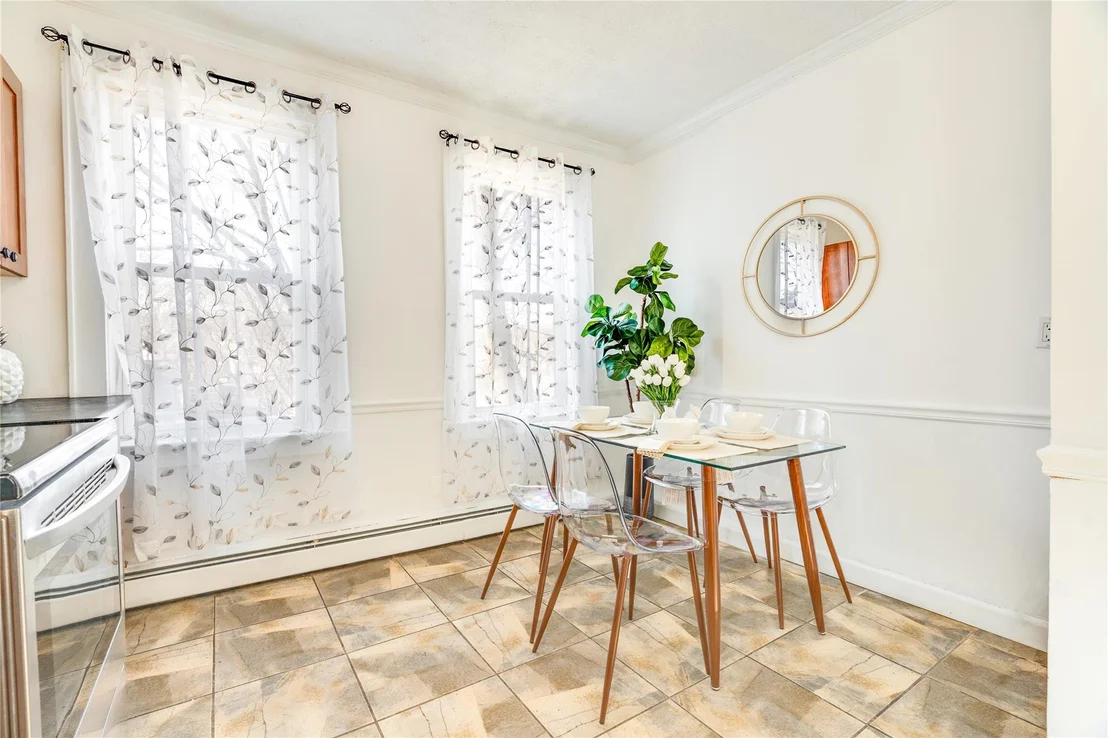 Photo of 514 N Division Street