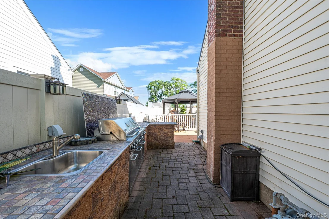 Photo of 403 Brookside Court