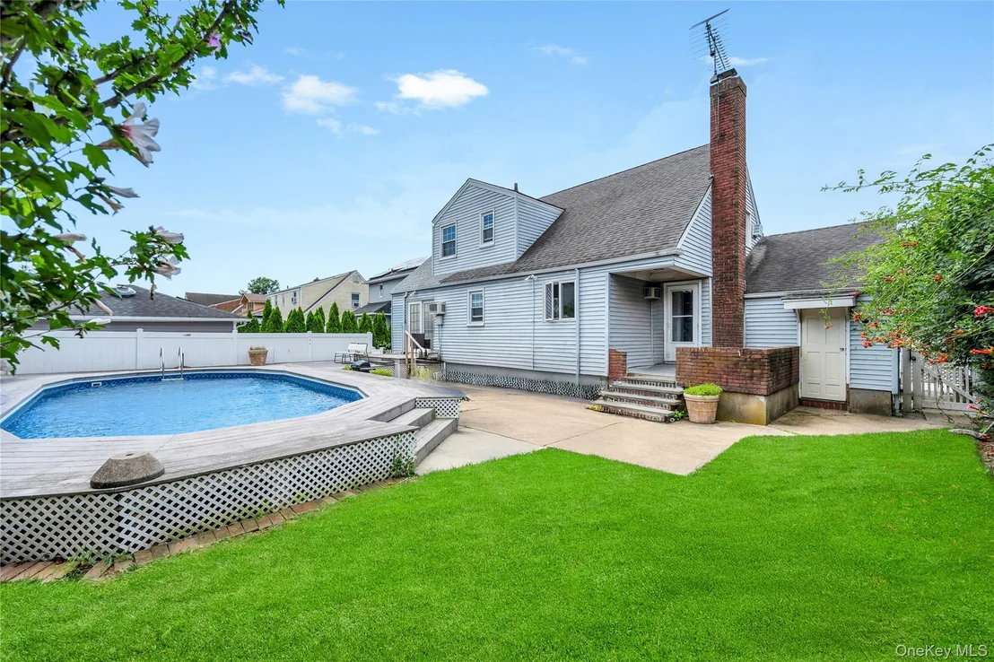 Photo of 64 Hodson Avenue