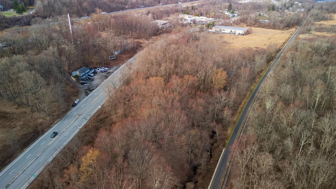 Photo of 3918 Danbury Road