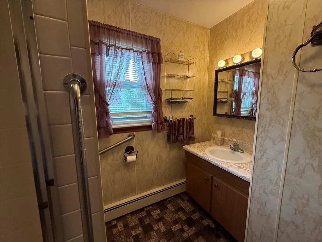 Photo of 12 Derick Drive