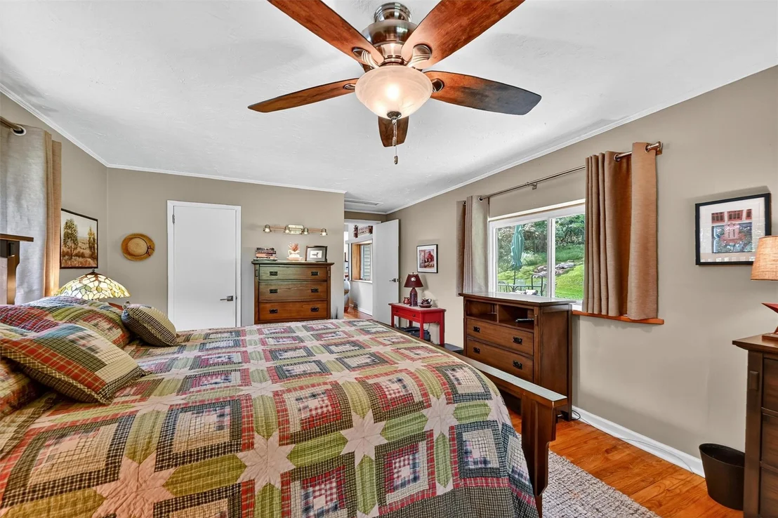 Photo of 299 Riley Road