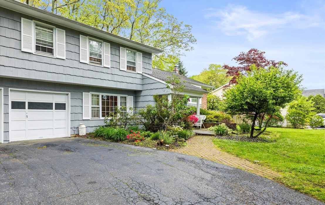 Photo of 18 McLane Drive