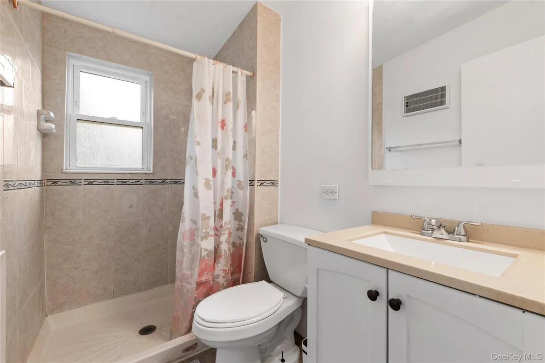 Photo of 14 Evans Avenue