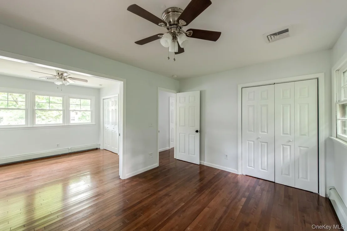Photo of 33 Horizon Hill Drive