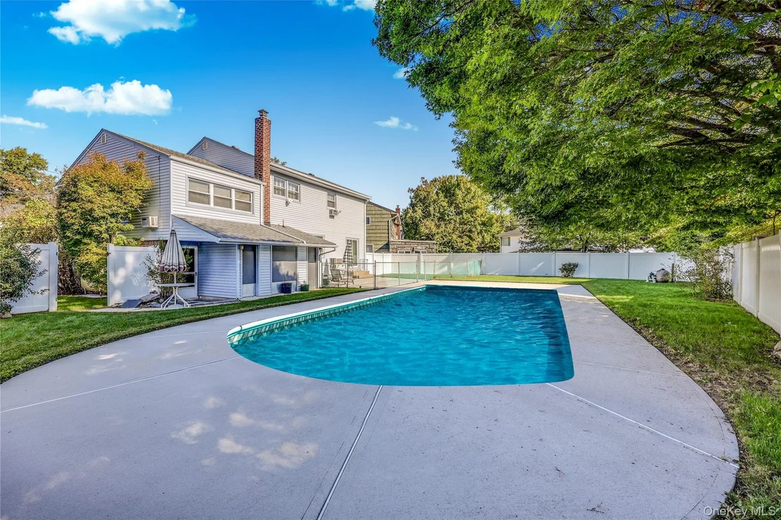 Photo of 7 Park Circle