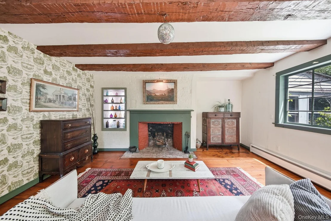 Photo of 4 Plains Road