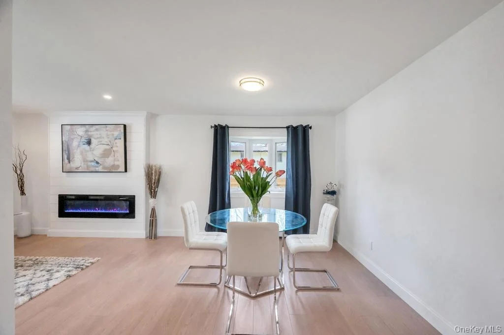 Photo of 130 Farner Avenue