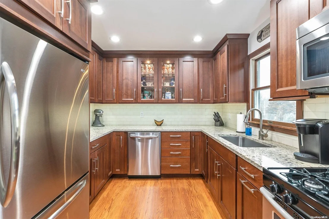 Photo of 266 Sylvan Drive