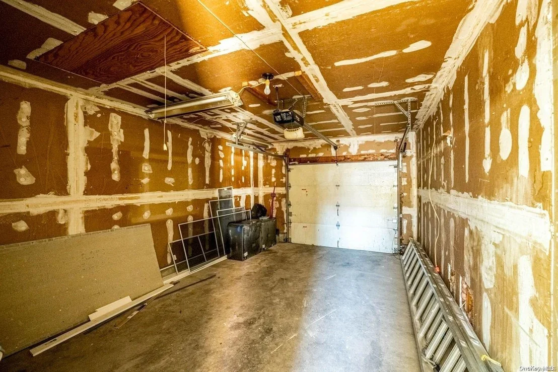 Photo of 19 Cedar Ridge Drive