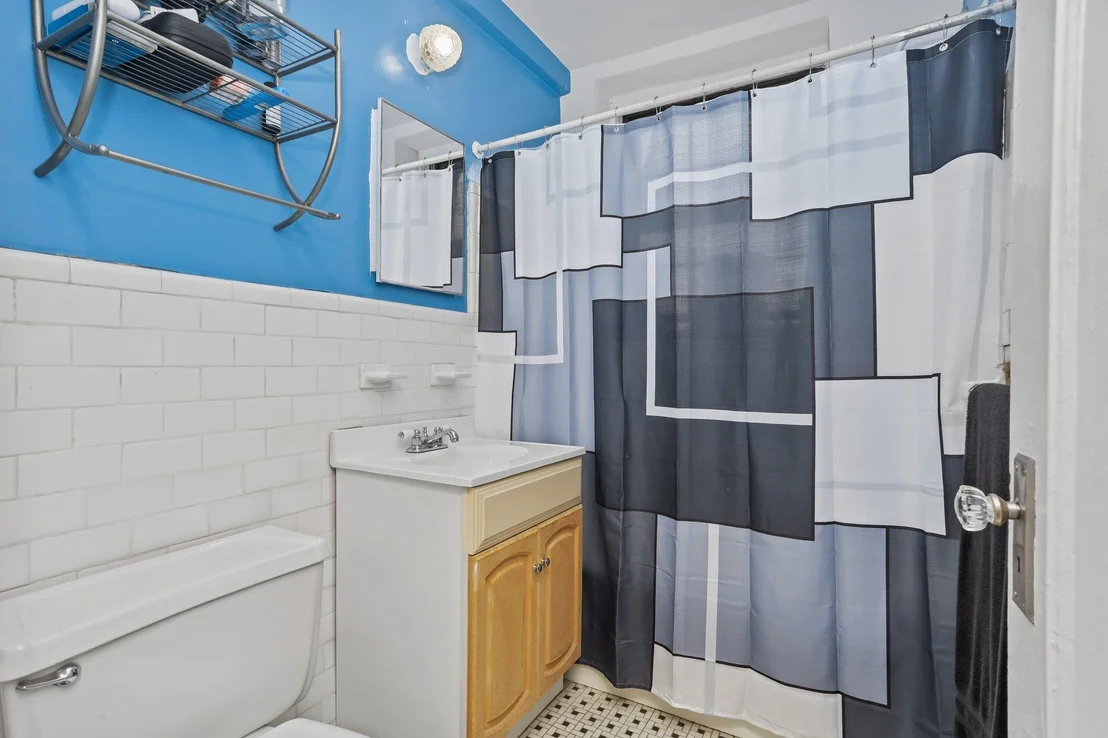 Photo of Unit 1D at 808 Bronx River