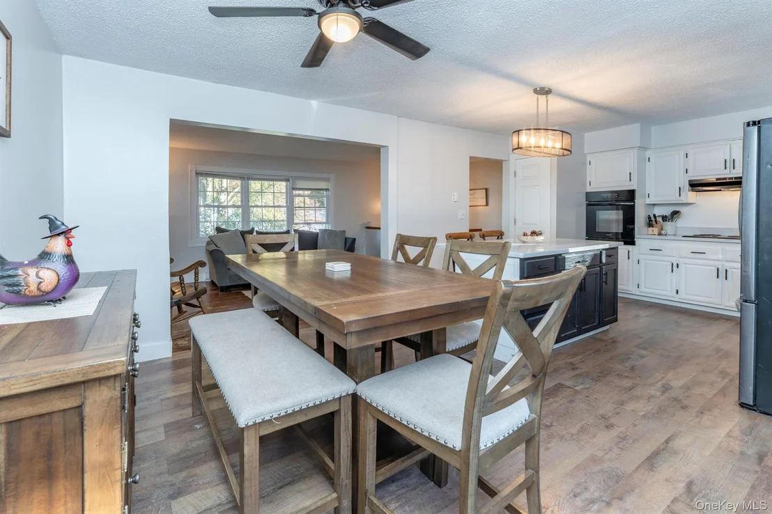 Photo of 30 Willow Road