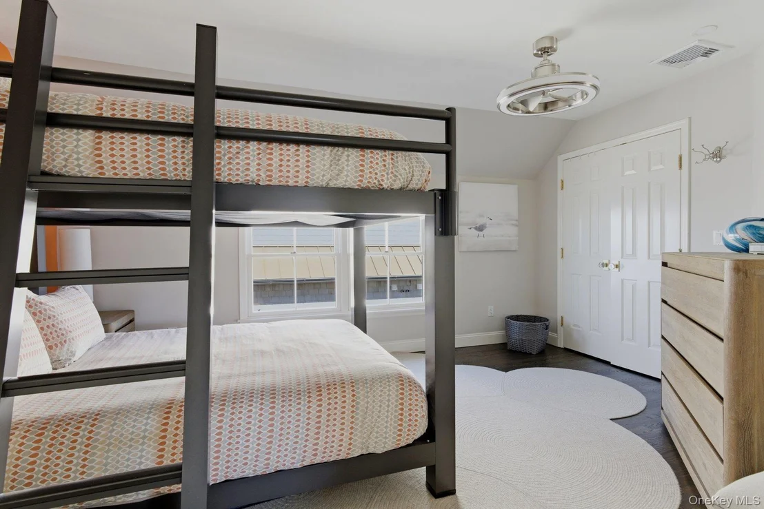 Photo of 688 Dune Road