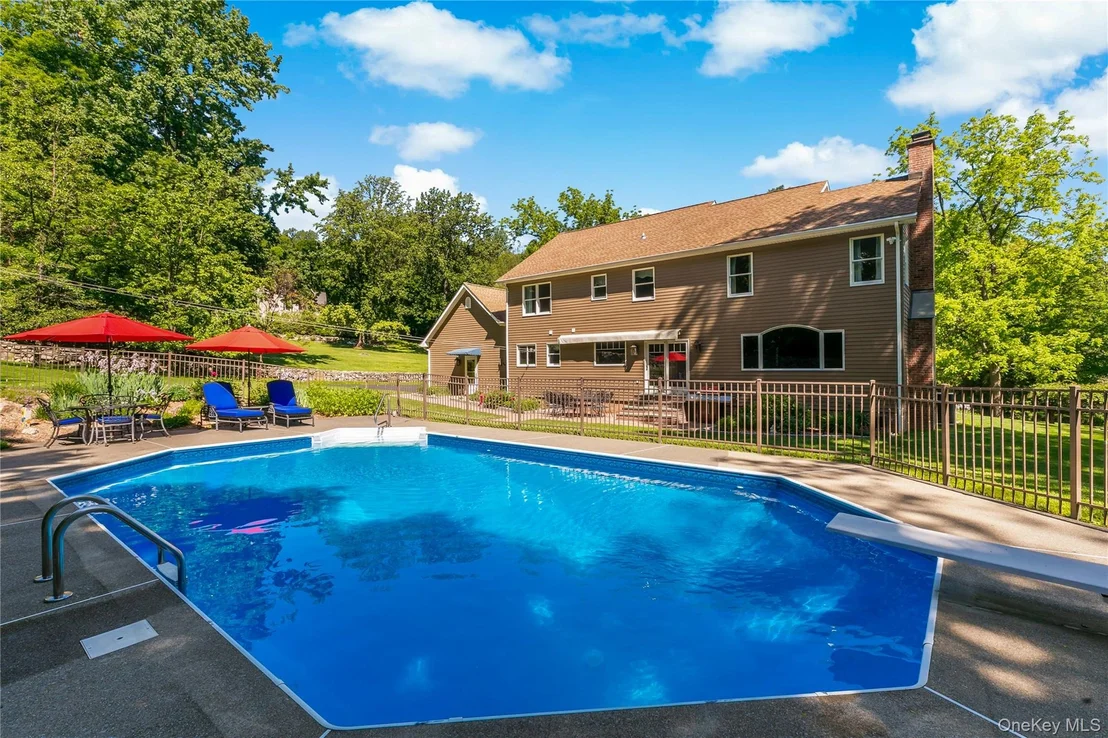 Photo of 37 Mountain Brook Drive