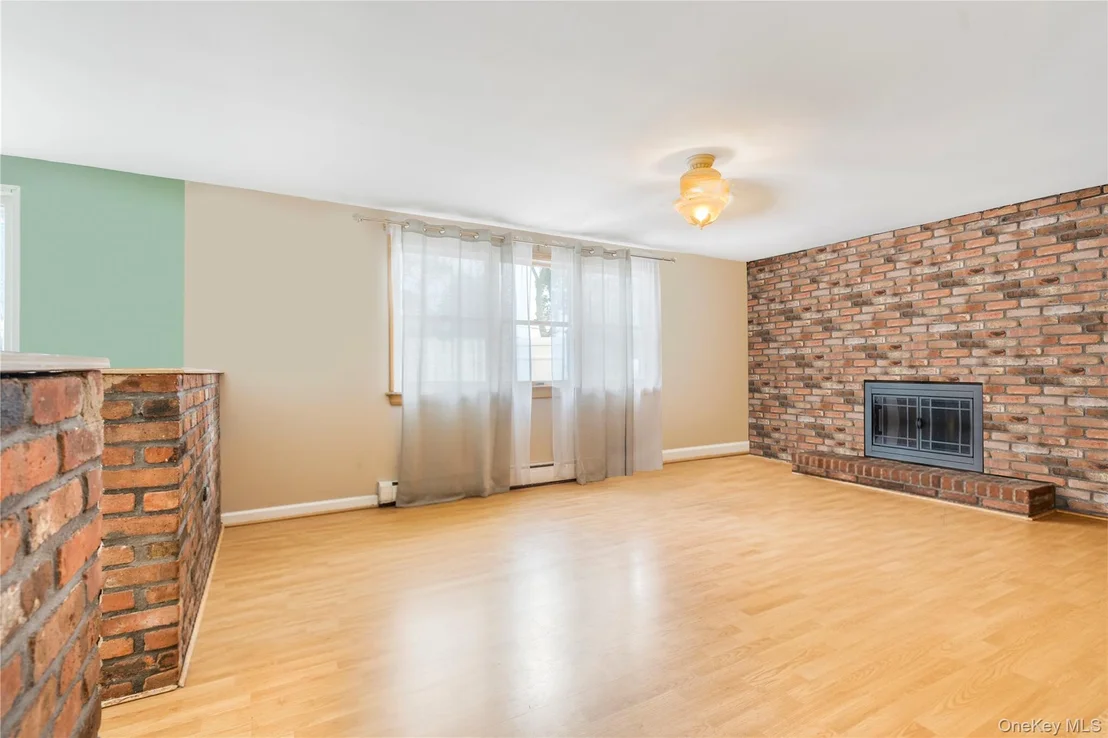 Photo of 59 Riviera Drive