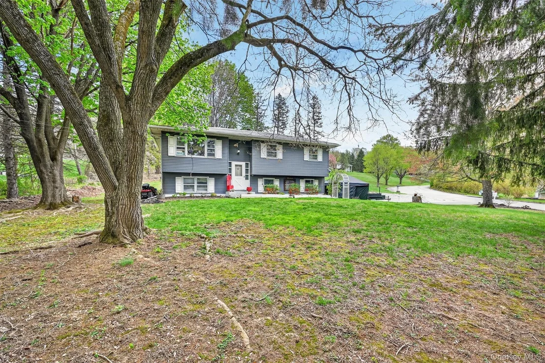 Photo of 5 Regelski Drive
