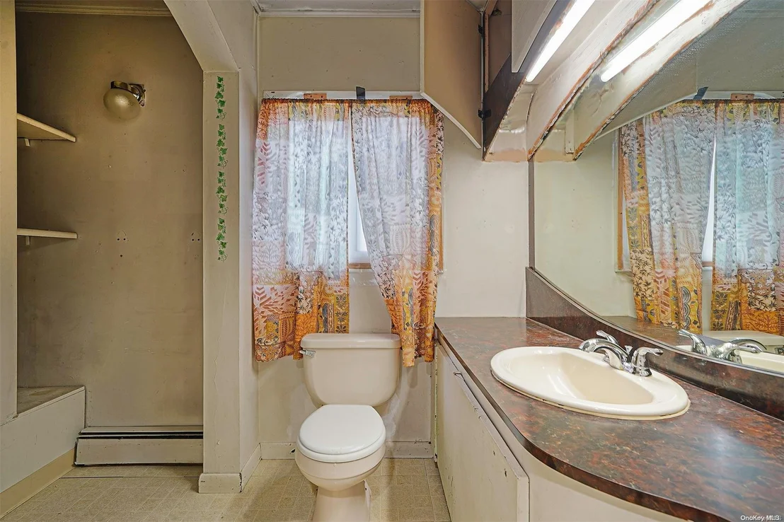 Photo of 32 Deer Path Road